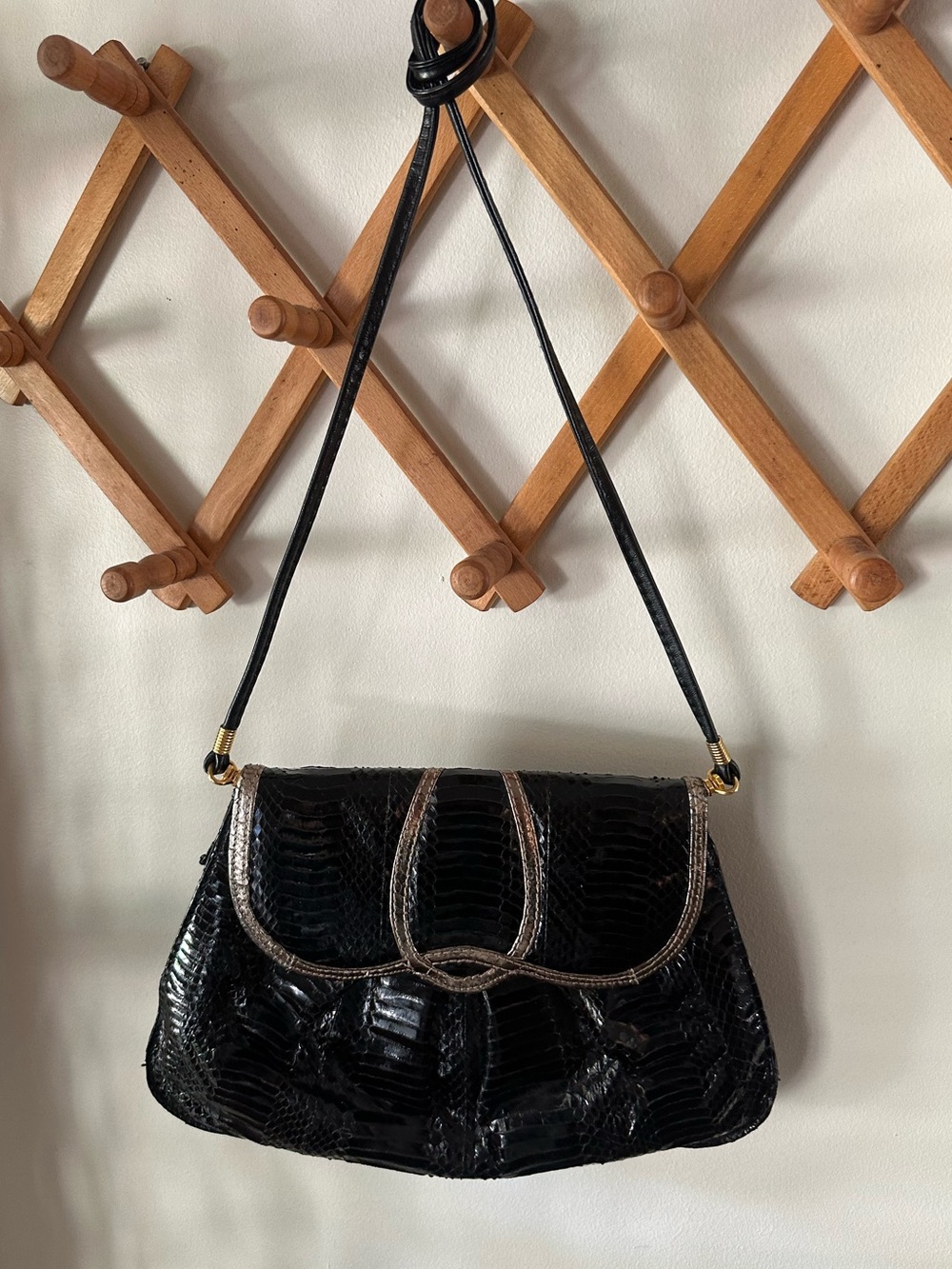 Vintage J. Renee Genuine Snakeskin Convertible Clutch Shoulder Bag Black
